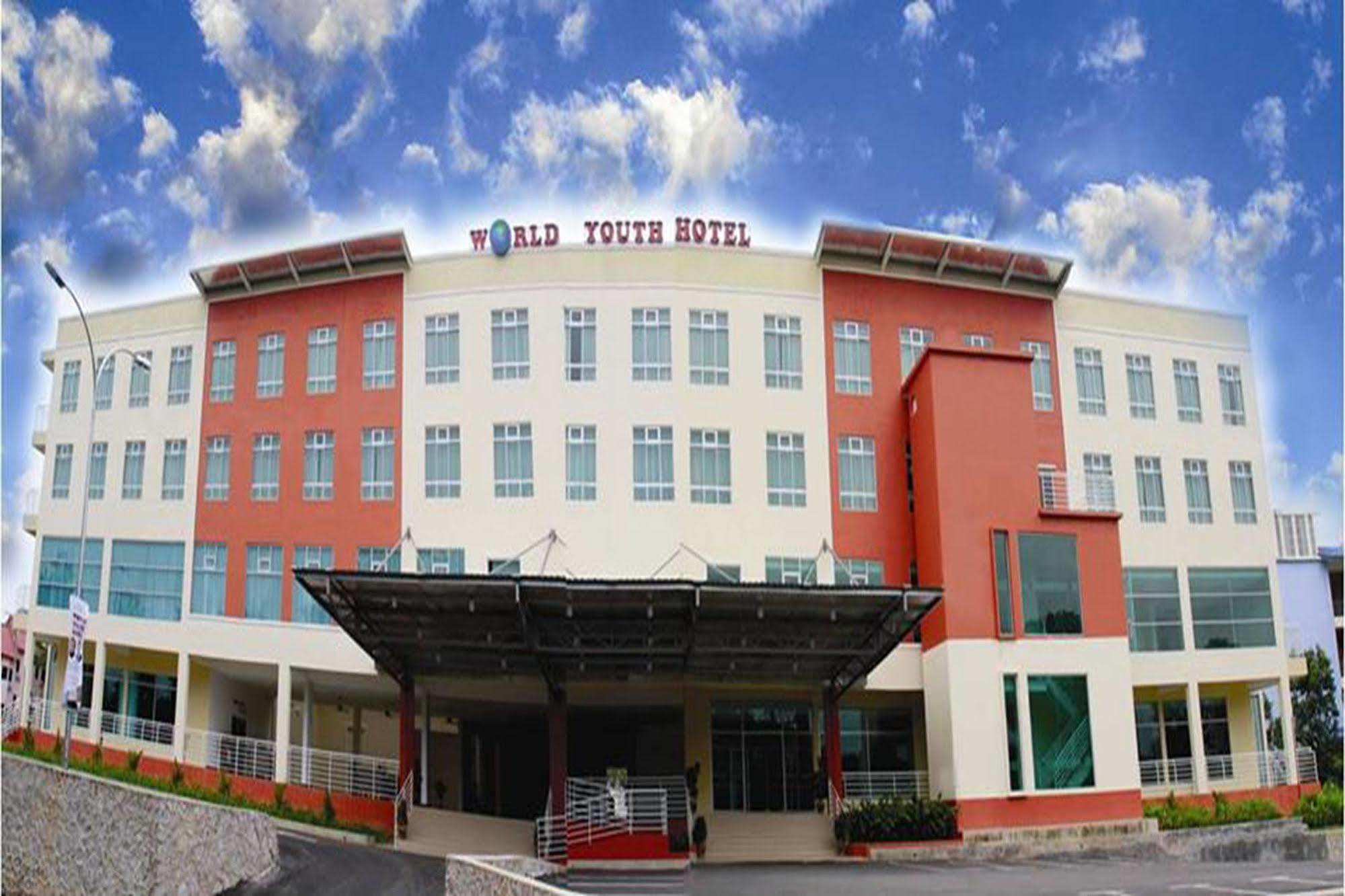 World Youth Hotel Ayer Keroh Ngoại thất bức ảnh